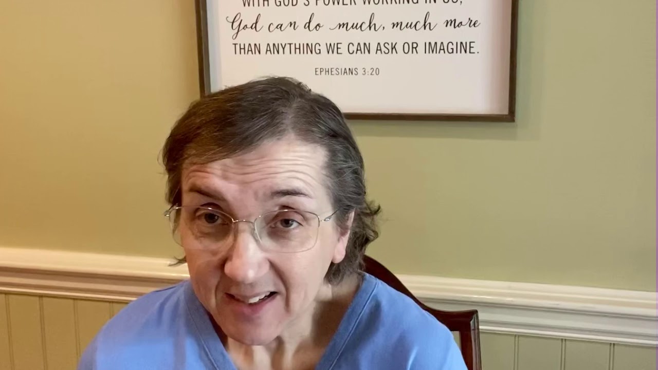 Jesus washes the disciples' feet and gives a new commandment